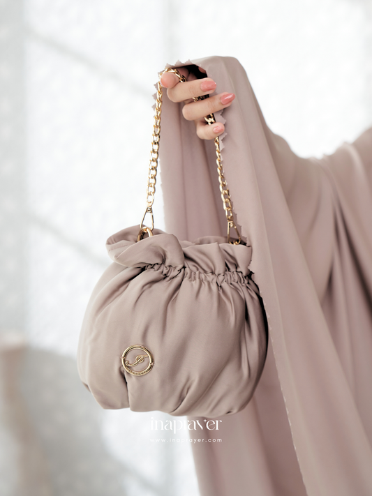 Latte Lavish Plain