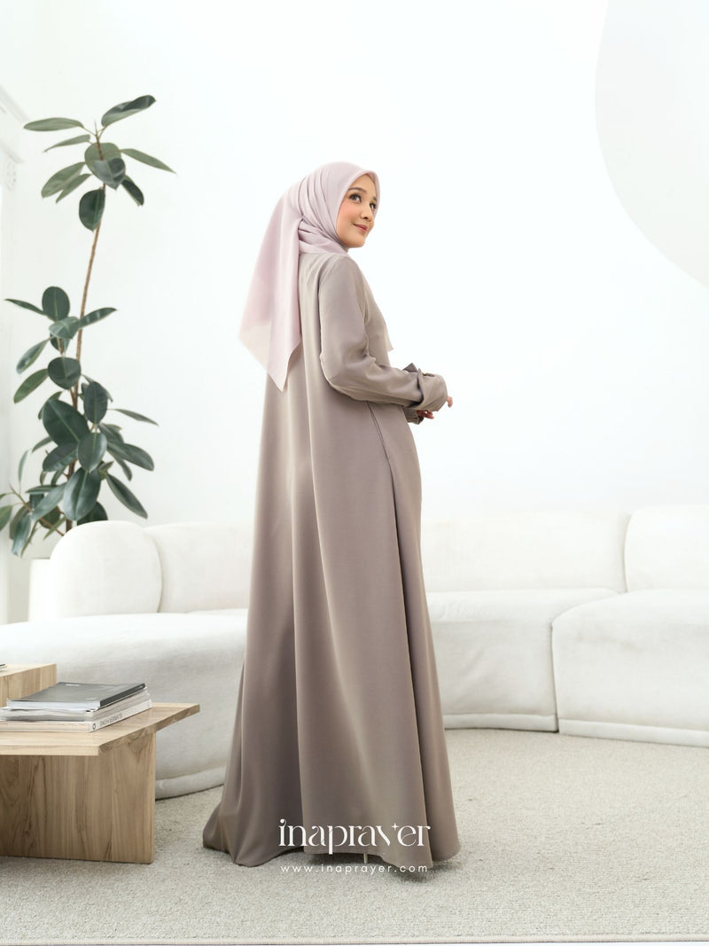 Truffle Sand LUMÉRA DRESS Umroh / Hajj