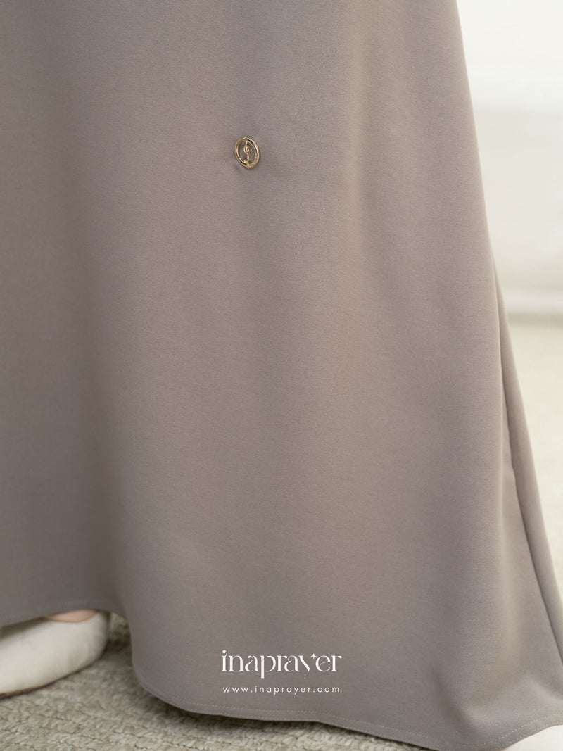 Truffle Sand LUMÉRA DRESS Umroh / Hajj