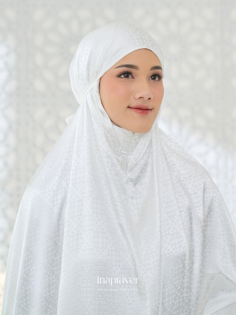 White Lace Laiqaa Series